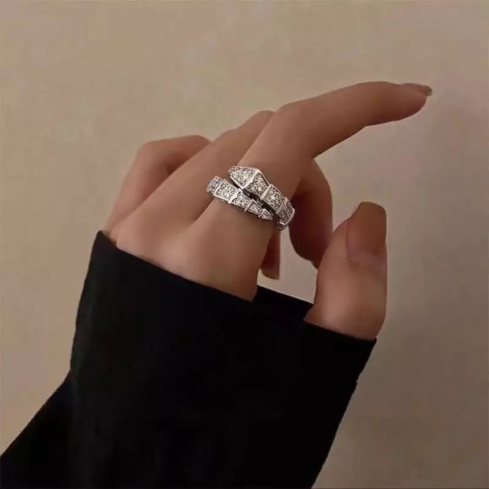 Serpenti Viper Silver Snake Crystal Ring